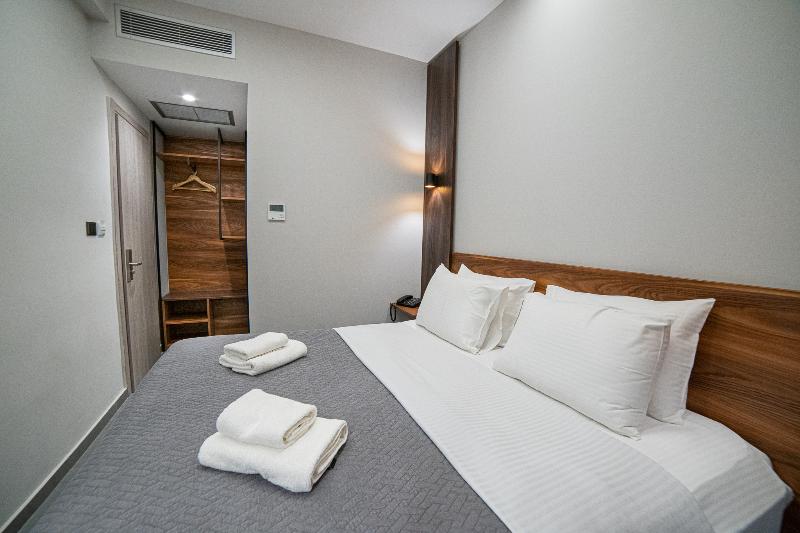 اتاق لوکس یک تخته, Argo Hotel Piraeus