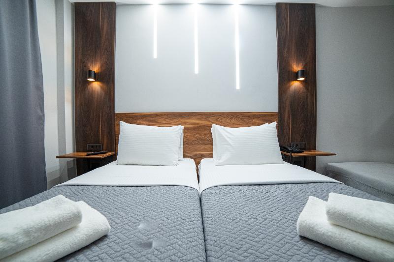 اتاق لوکس, Argo Hotel Piraeus