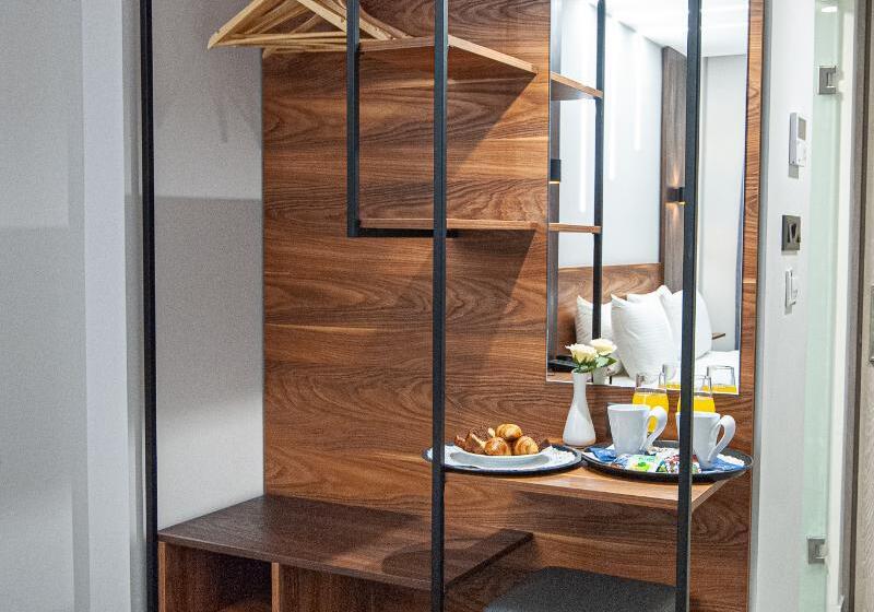 اتاق لوکس, Argo Hotel Piraeus