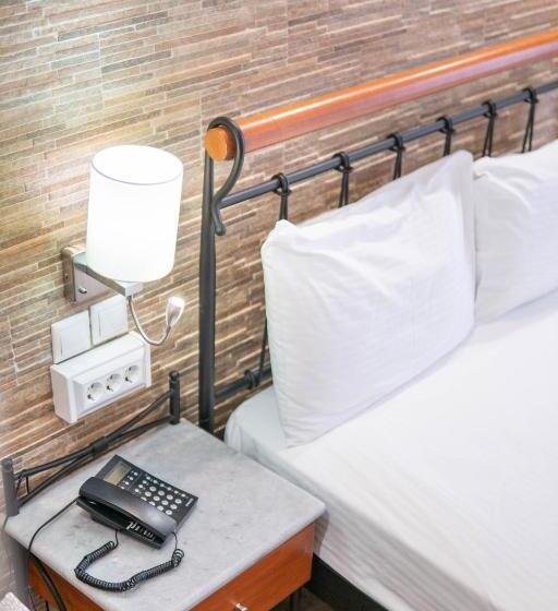اتاق سوپریور, Argo Hotel Piraeus
