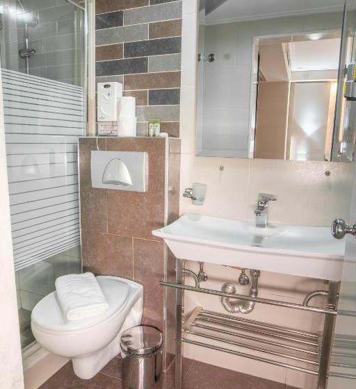 اتاق سوپریور, Argo Hotel Piraeus