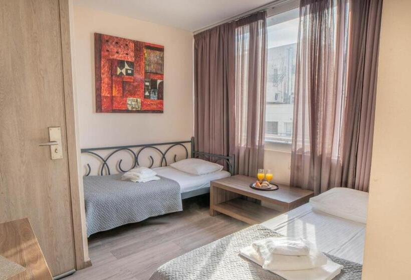 سوئیت خانواده 2 خوابه, Argo Hotel Piraeus