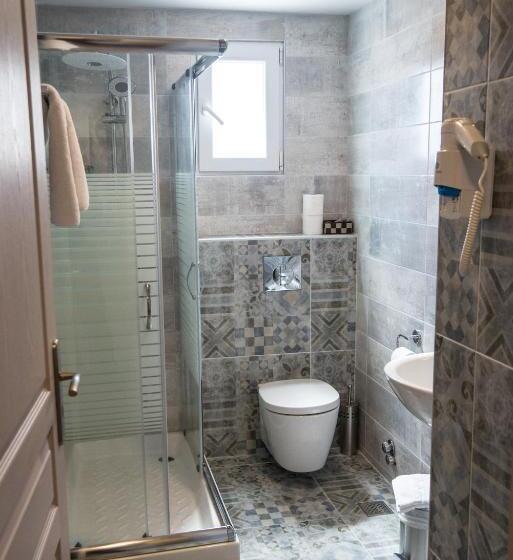 سوئیت خانواده 2 خوابه, Argo Hotel Piraeus