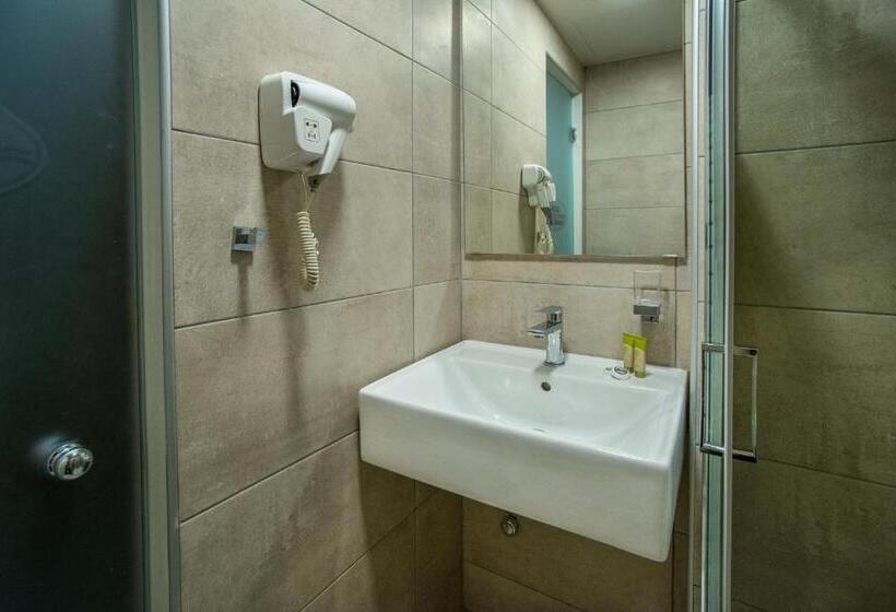 اتاق لوکس یک تخته, Argo Hotel Piraeus