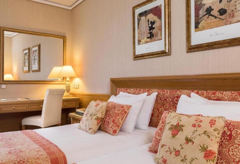 Номер Стандарт Трехместный, Divani Palace Acropolis