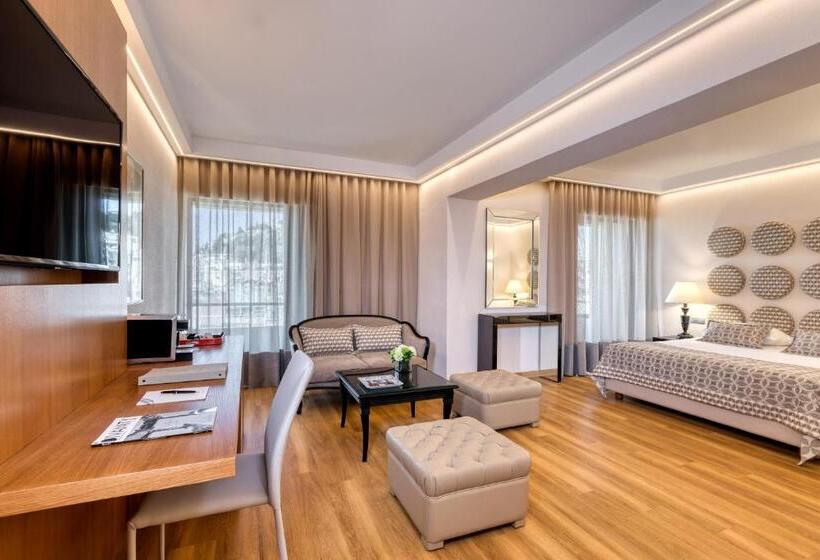 Suíte Executivo, Divani Palace Acropolis
