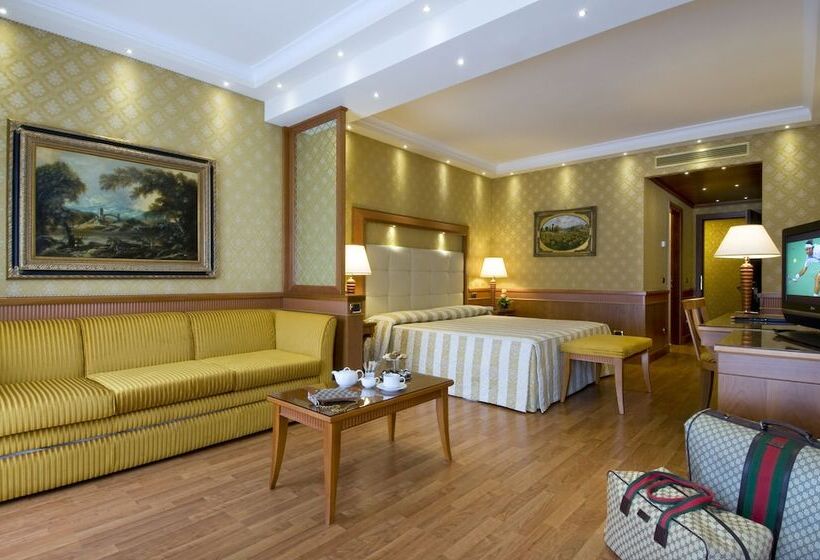اتاق استاندارد چهار تخته, Grand Hotel Dino
