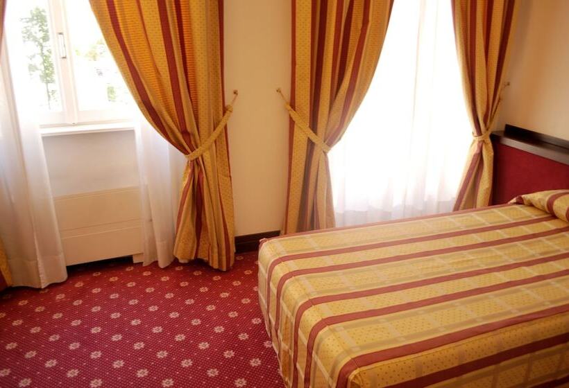 اتاق استاندارد یک نفره, Excelsior San Marco
