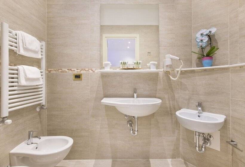 سوییت, Ristorante Toscana