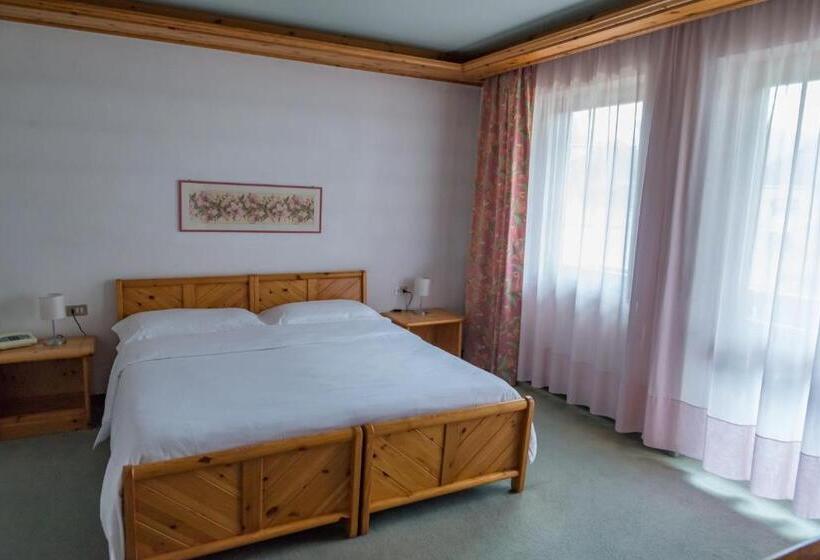 Номер Стандарт, Sporthotel Europa Sul Lago
