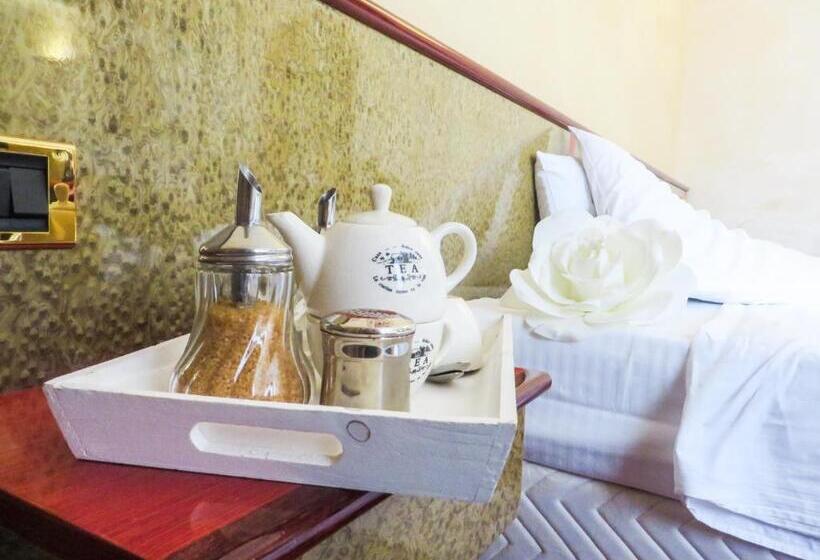 اتاق سوپریور, Grand Hotel Europa
