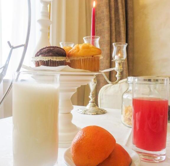 اتاق استاندارد سه نفره, Grand Hotel Europa