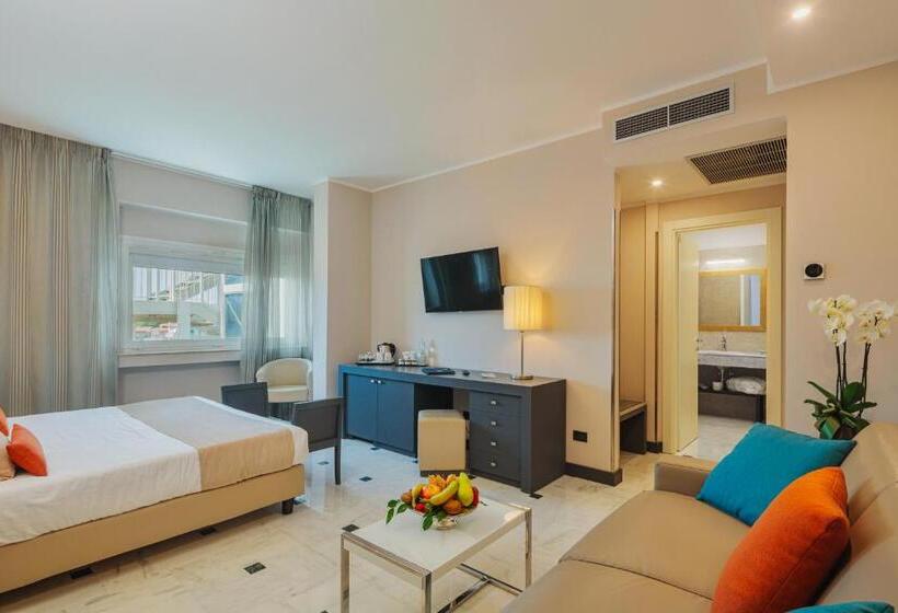 Junior Suite, Excelsior