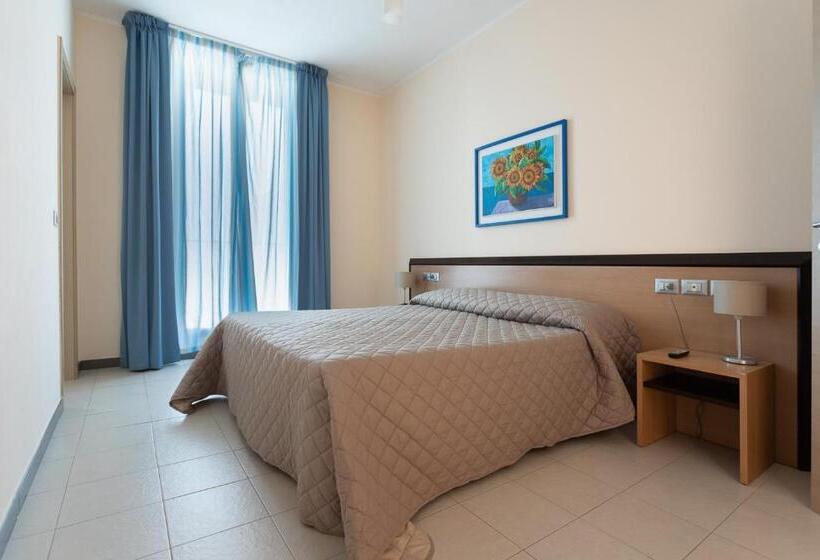 اتاق استاندارد با بالکن, Club Azzurro Hotel & Resort