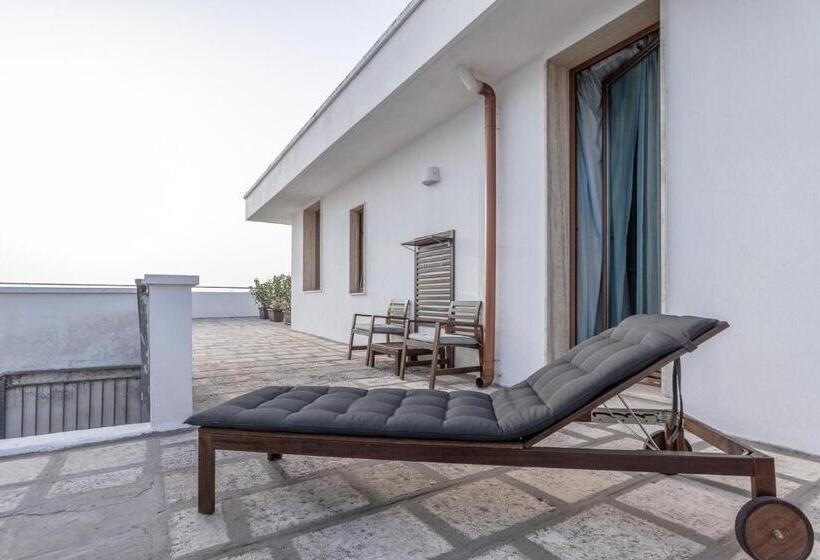 اتاق استاندارد چهار تخته, Club Azzurro Hotel & Resort