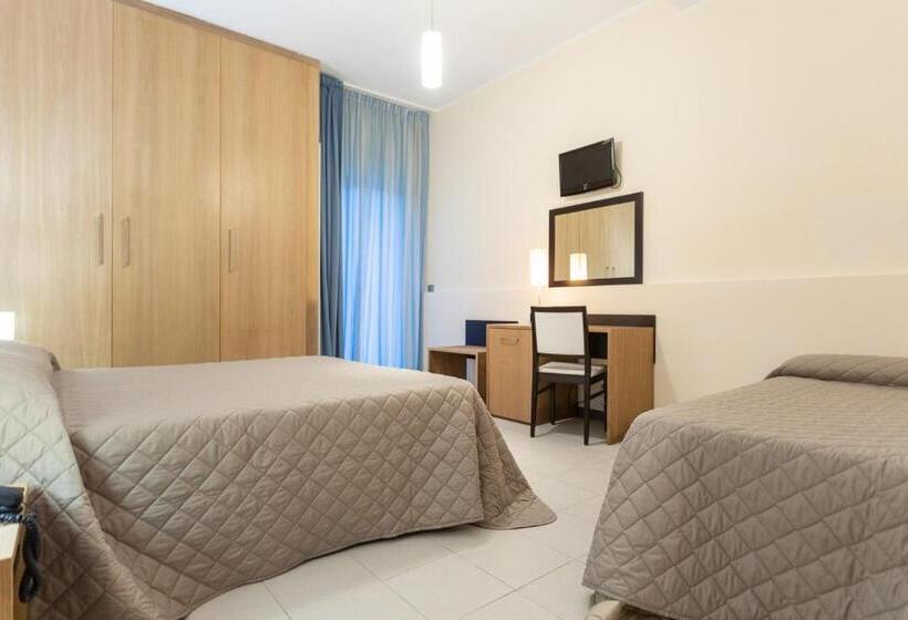 اتاق استاندارد پریمیوم سه تخته, Club Azzurro Hotel & Resort