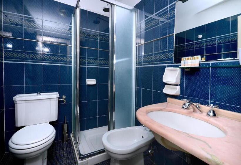 Номер Стандарт, Grand Hotel Vittoria