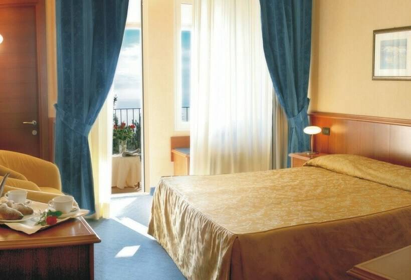 اتاق کلاسیک, Bluebay Colle Della Trinità Perugia