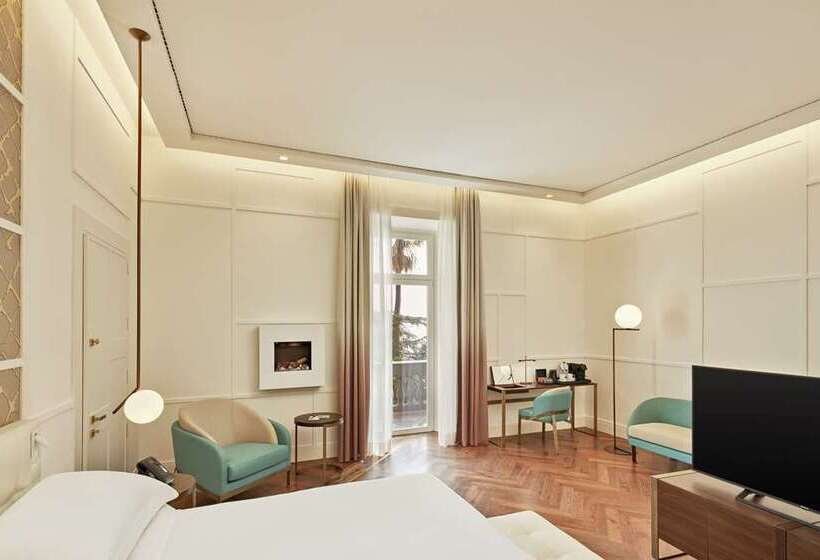 اتاق استاندارد با تخت بزرگ, De Bonart Naples   Curio Collection By Hilton