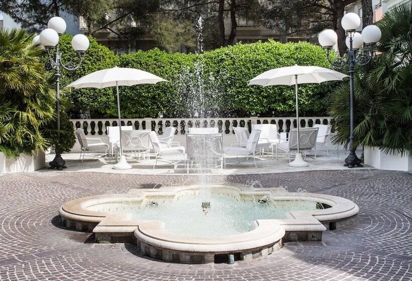 Номер Deluxe с Террасой, Grand Hotel Des Bains