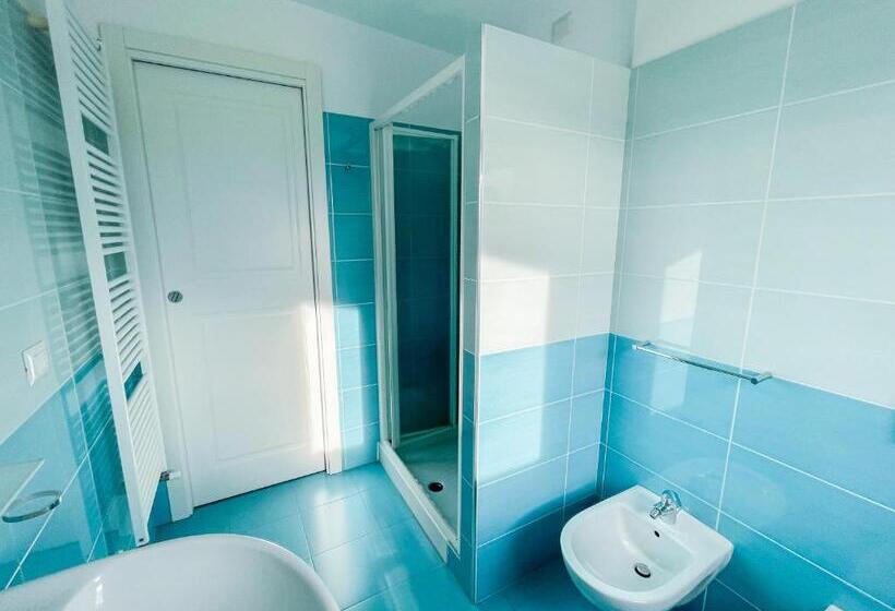 1 Bedroom Penthouse Apartment, Homiday   Residence K2
