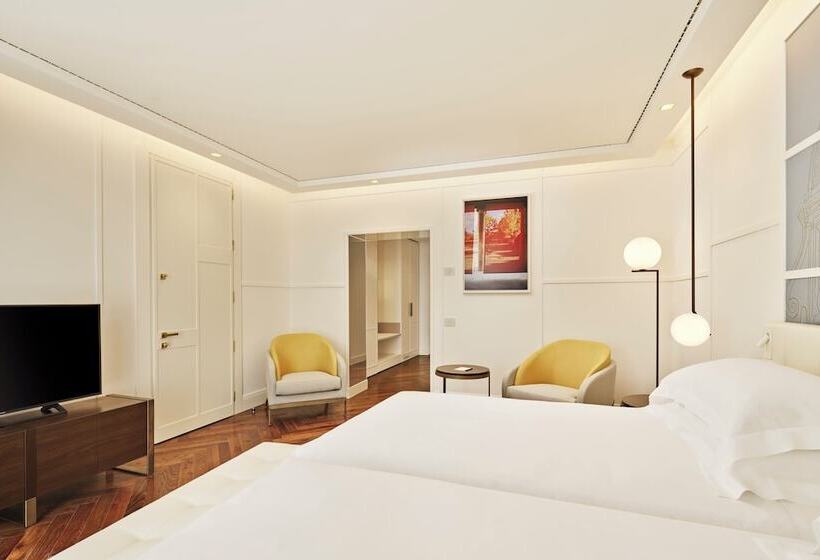 اتاق سوپریور, De Bonart Naples   Curio Collection By Hilton