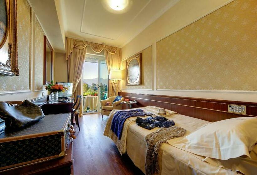 اتاق استاندارد یک نفره, Grand Hotel Bristol