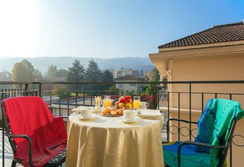 اتاق استاندارد سه نفره, Grand Hotel Bristol