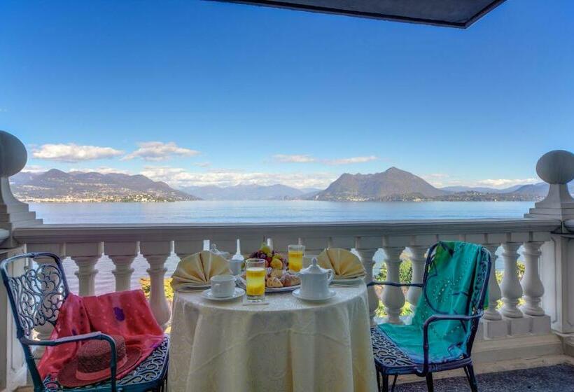 اتاق استاندارد سه نفره, Grand Hotel Bristol
