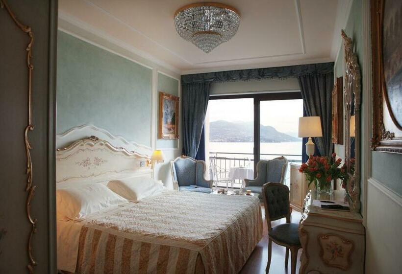 سوییت جونیور با چشم‌انداز دریاچه, Grand Hotel Bristol