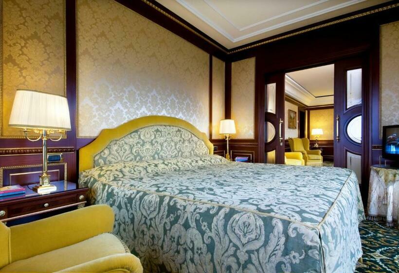 سوئیت سینیور, Grand Hotel Bristol