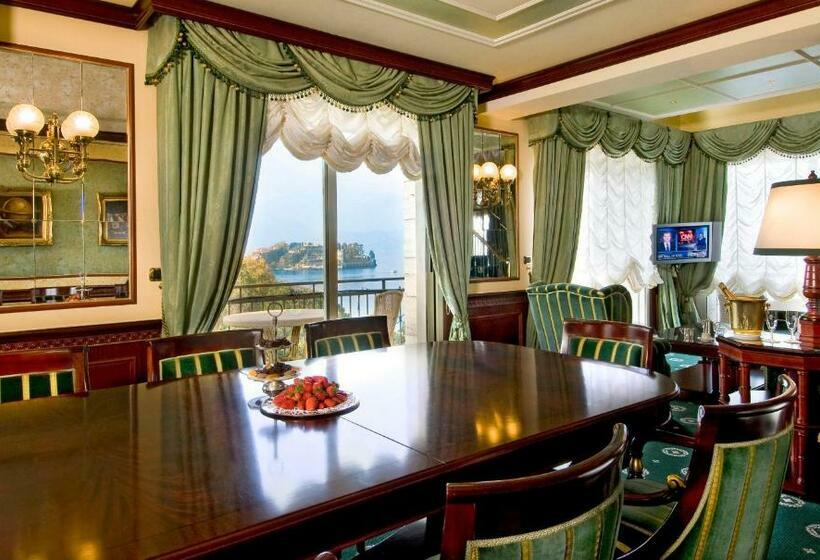 سوئیت سینیور, Grand Hotel Bristol