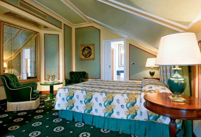 سوئیت سینیور, Grand Hotel Bristol