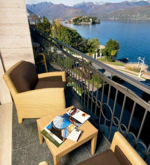 سوئیت سینیور, Grand Hotel Bristol