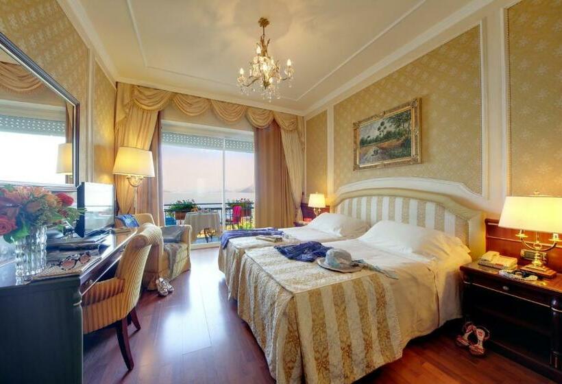 اتاق لوکس با چشم‌انداز دریاچه, Grand Hotel Bristol