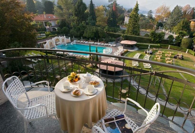 اتاق لوکس با چشم‌انداز دریاچه, Grand Hotel Bristol