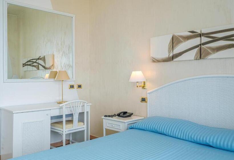 标准间, Grand Hotel Moon Valley