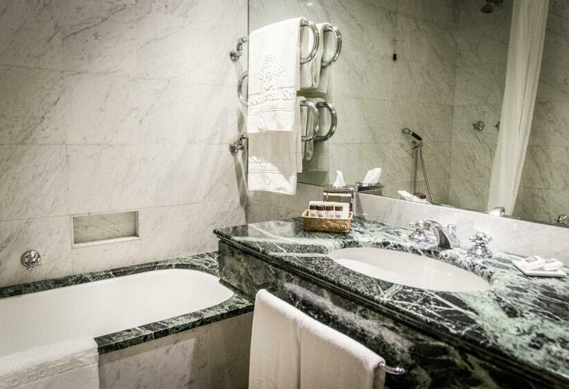اتاق اکونومی, Grand Hotel Sitea