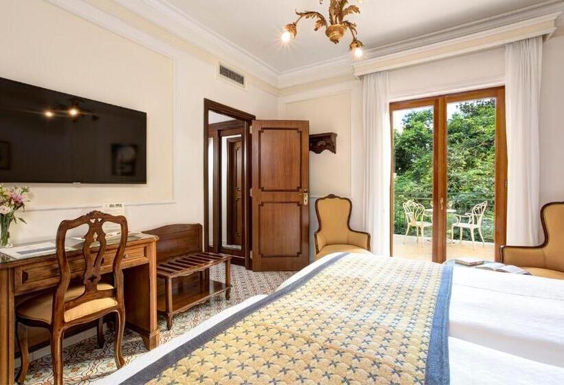 Camera Basic, Grand Hotel De La Ville