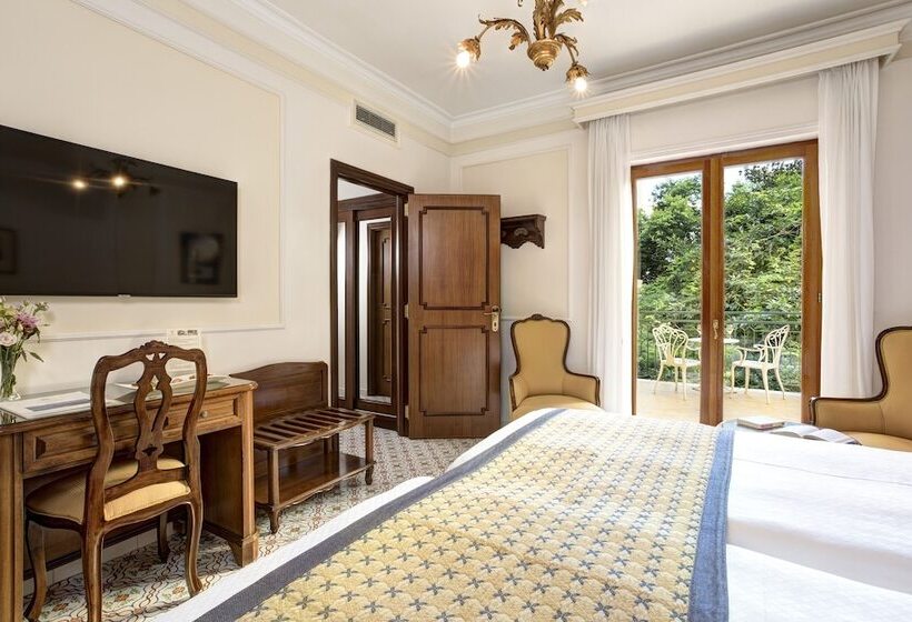 Camera Basic, Grand Hotel De La Ville