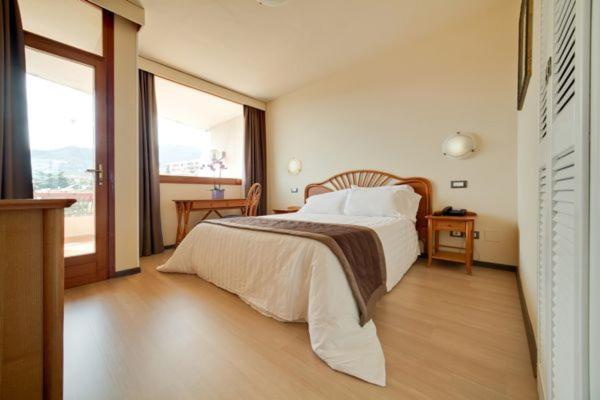 اتاق استاندارد چهار تخته, Nyala Suite Hotel Sanremo