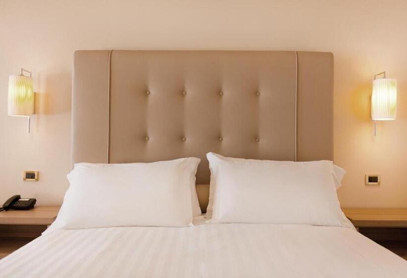 سوییت, Nyala Suite Hotel Sanremo