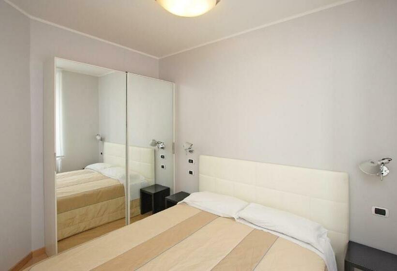 استودیوی استاندارد, Roma