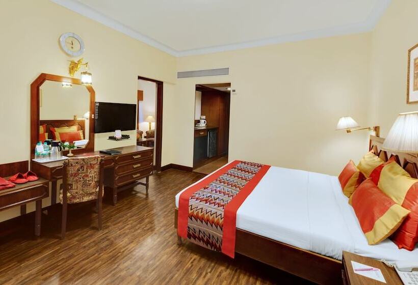 Номер Deluxe, Ambassador Ajanta Hotel, Aurangabad