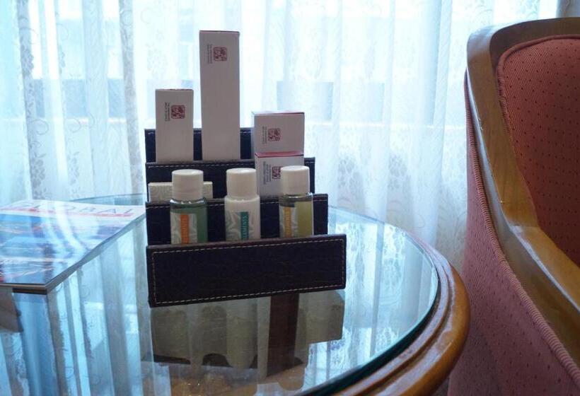 Номер Deluxe, Ambassador Ajanta Hotel, Aurangabad