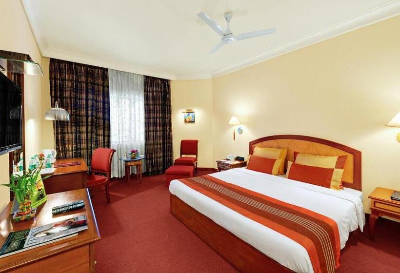 Президентский Люкс, Ambassador Ajanta Hotel, Aurangabad