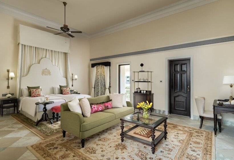 Номер Deluxe, Taj Usha Kiran Palace, Gwalior
