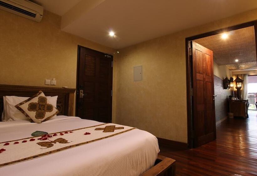 スタンダードトリプルルーム, Kupu Kupu Barong Villas And Tree Spa By L’occitane
