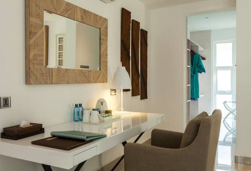 ویلای 3 خوابه, Leopard Beach Resort And Spa
