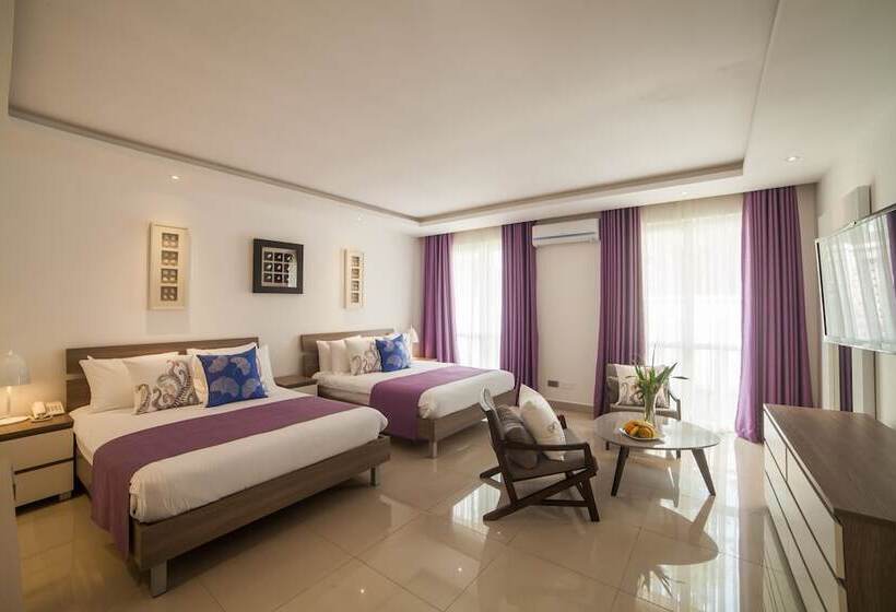 ویلا دلوکس 3 خوابه, Leopard Beach Resort And Spa